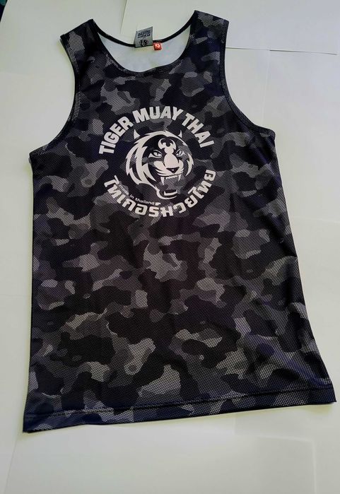 майки для зала  Ufc Adidas Nike