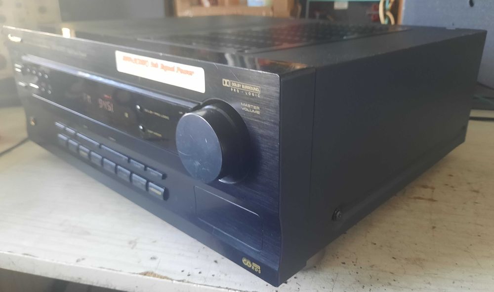 Продавам 5.1 ресийвър за домашно кино Pioneer vsx-409rds