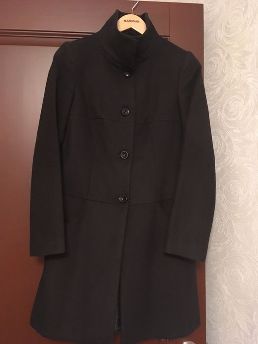 Продам женское пальто Benetton Венгрия