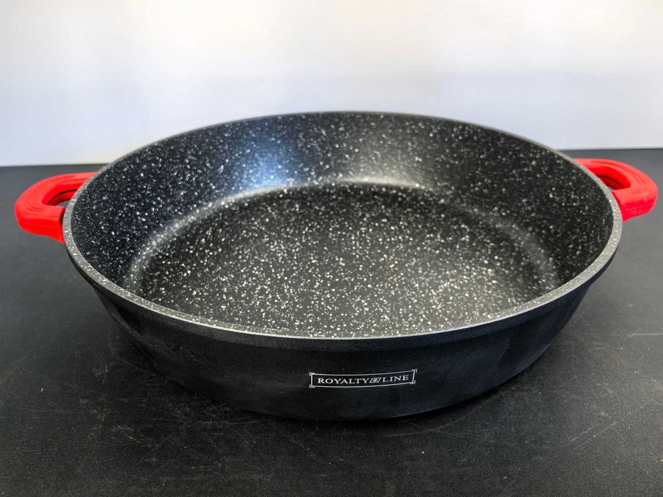 Cratita joasa 34 cm marmora cu capac 269 lei