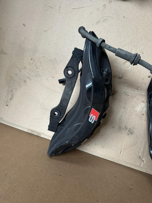 Предни спирачни апарати и дискове за Audi SQ7