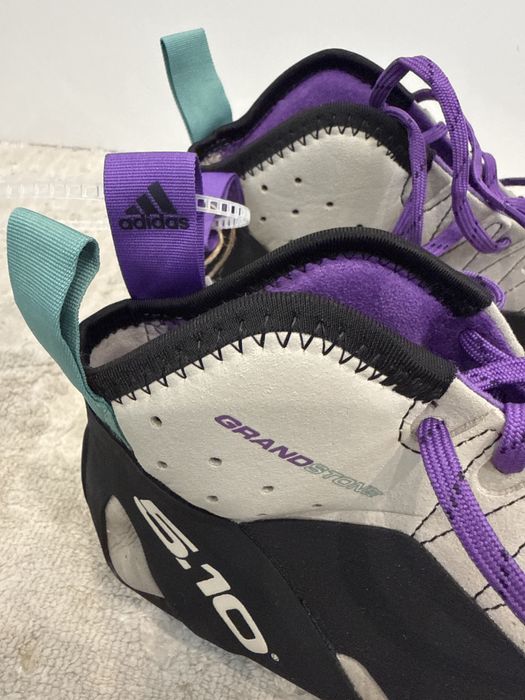 Скальные туфли Adidas