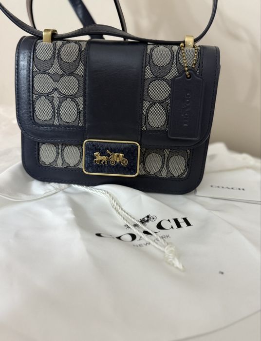 Дамска чанта Coach