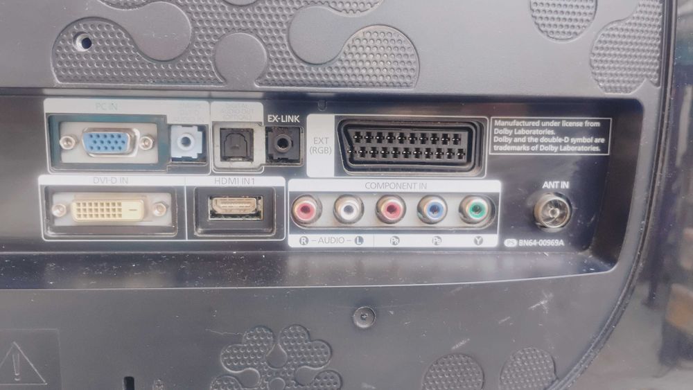Телевизор/монитор Samsung SyncMaster 2333HD