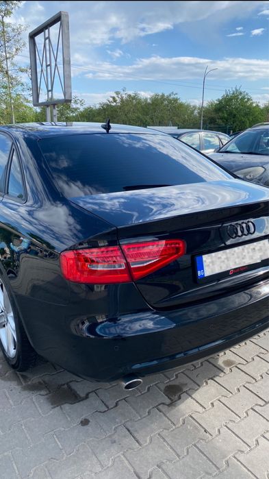 AUDI  A4 3.0  BlackLine