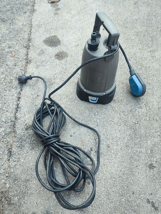 Потапяща помпа за вода