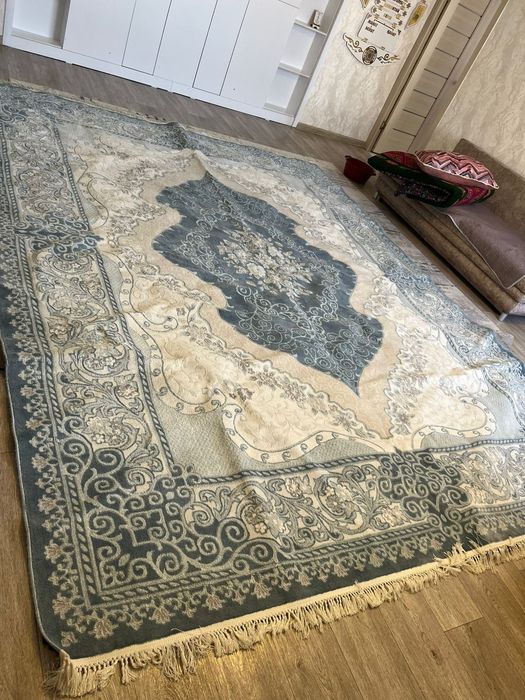 Продам палас в идеальном состоянии