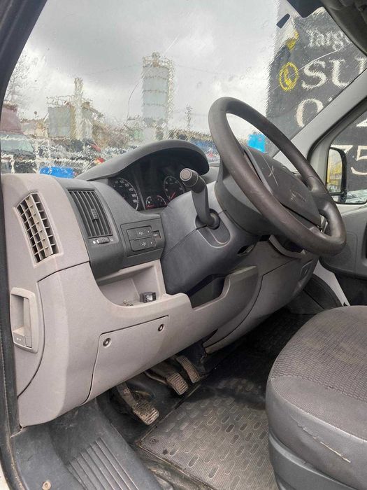 dezmembrez citroen jumper  euro4 2.2/faruri jumper/ bara fata jumper