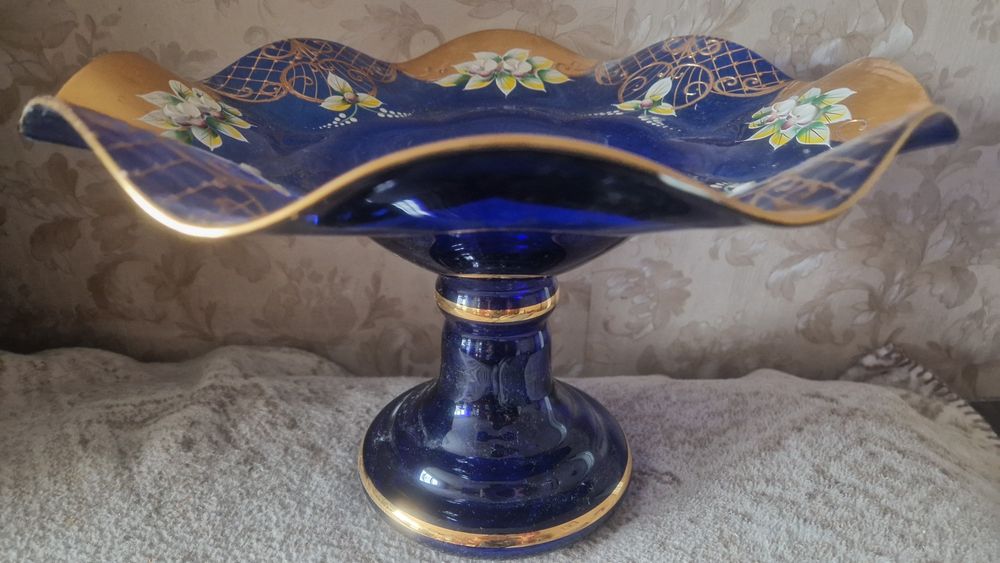 Фруктовница (конфетница)