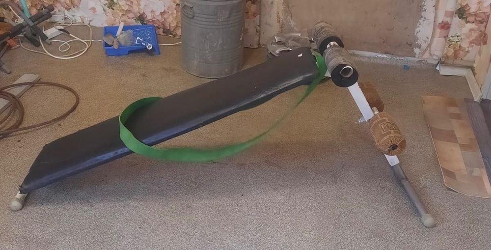 Продам Тренажер для пресса