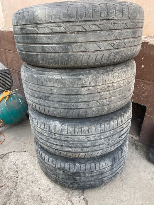 Продам диски с баллонами r17
