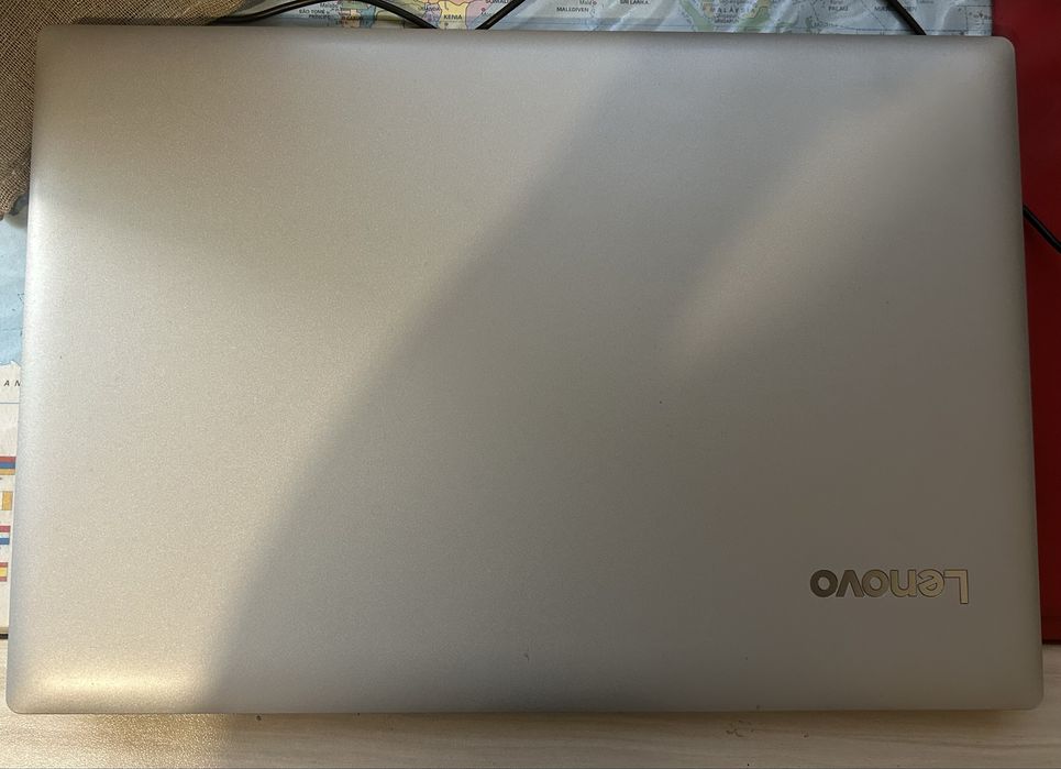 Lenovo Ideapad 330