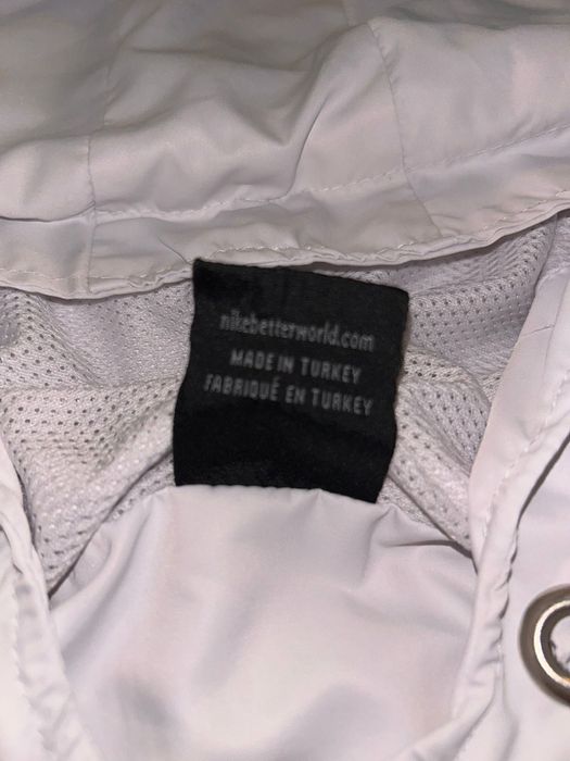 Geacă Nike Jordan x PSG originală – albă – stare foarte bună