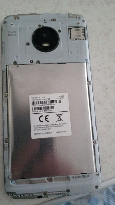 Телефон на запчасти продам