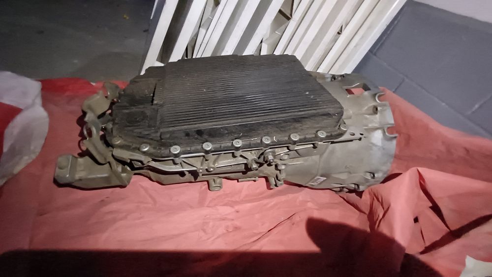 Avtomat korobka ZF 6hp19 original germaniya