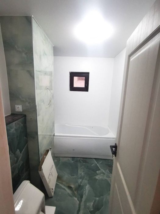 Apartament 3 camere Baia Comunala cu încălzire în pardoseala