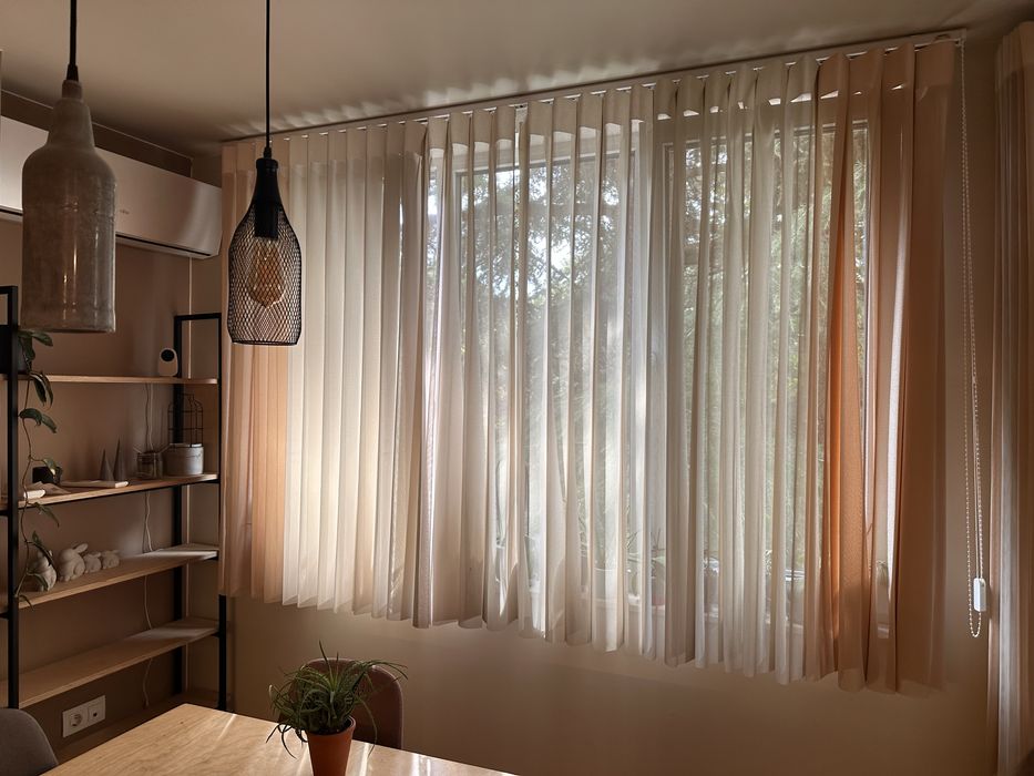 Щори тип завеса/перде за прозорец и врата