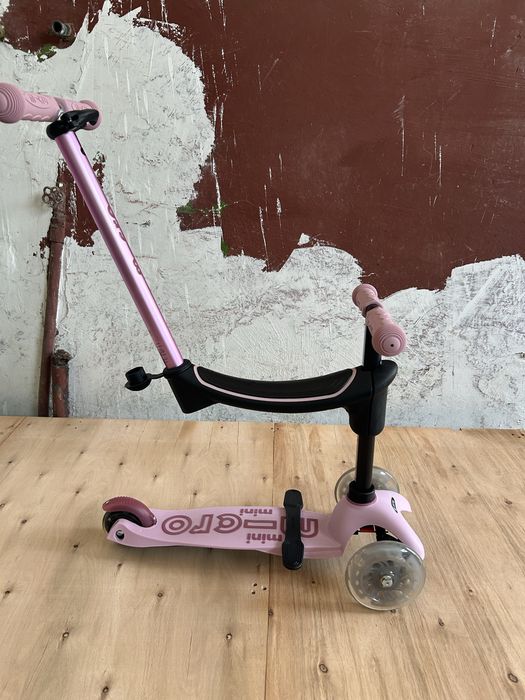 Trotineta  micro mini2grow  deluxeled 2.0