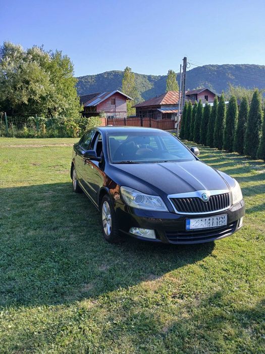 SKODA Octavia 2012 — imagine 2