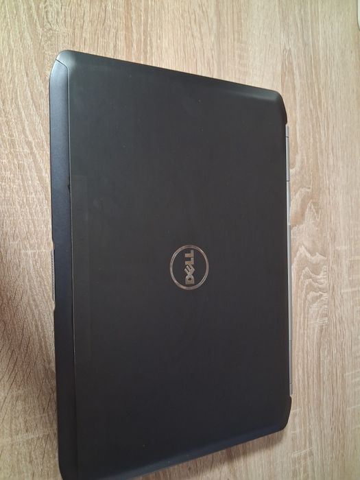 Vand laptop DELL defect