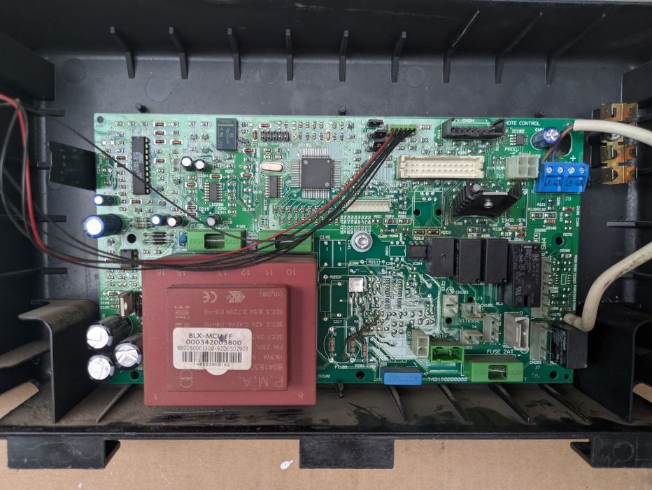 Piese centrala Ariston B60