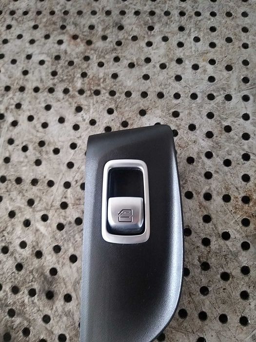 Buton geam electric stanga spate mercedes e class w213 a222 9050309