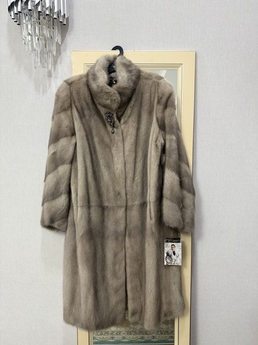 Продается новая норковая шуба