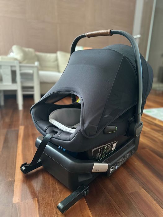 Nuna pipa™ next car seat, 40 - 83 см + base ISOFIX / Столче за кола и количка Нуна с включена база за кола
