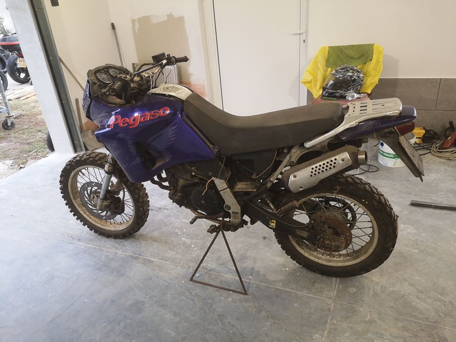 Aprilia pegaso 650 на части