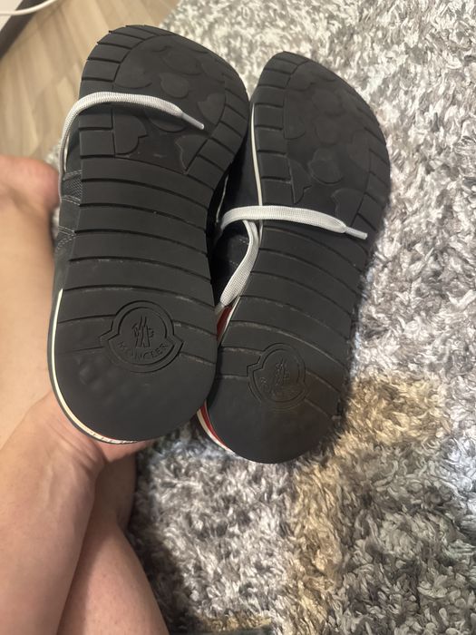 Оригинални маратонки moncler