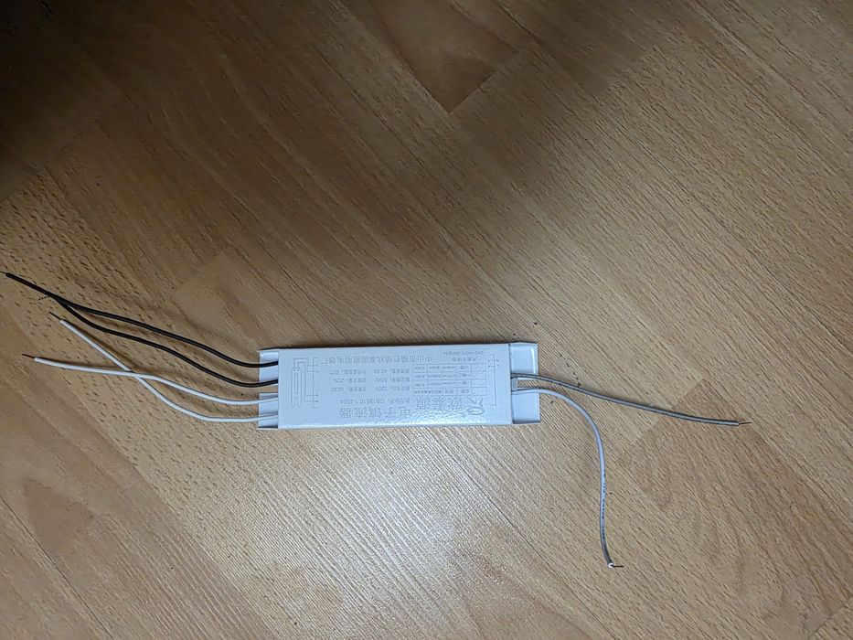 Продам лед драйверы.