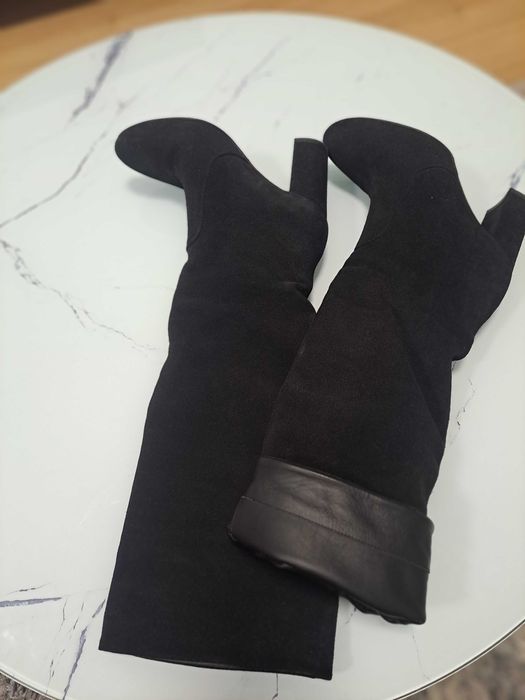 Vând Cizme MUSETTE din piele intoarsă