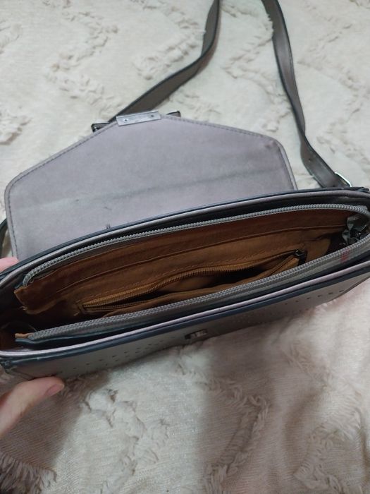 Дамска чанта за рамо