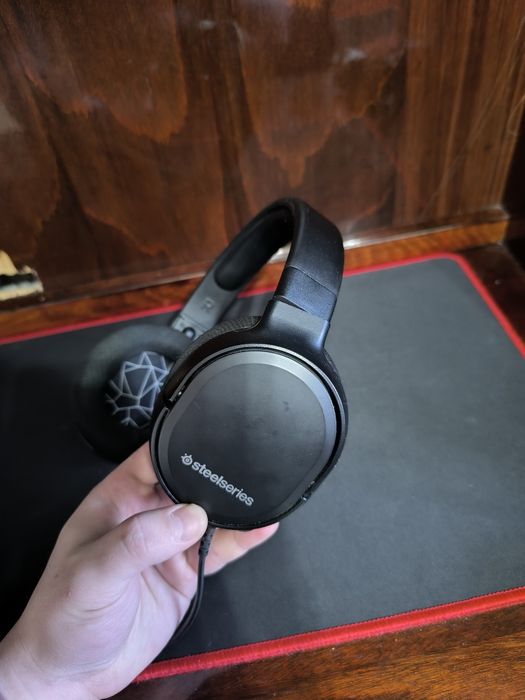Наушники. Гарнитура steelseries