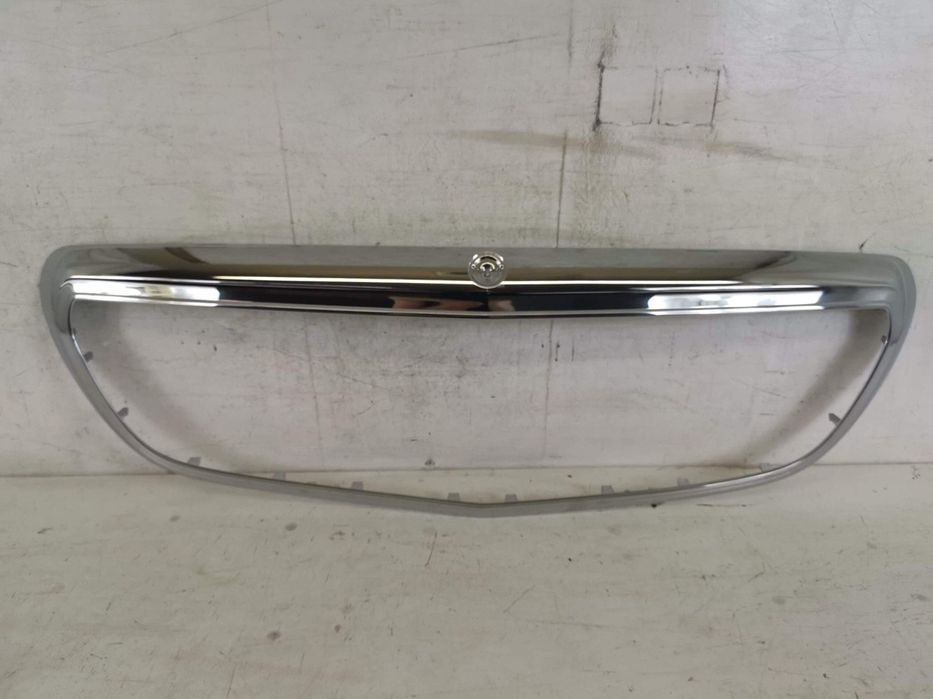 Ornament Cromat Grila Radiator Noua Mercedes-Benz  C-Class W205/S205/C