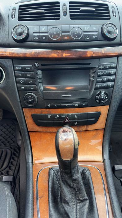 MERCEDES-BENZ E-Class 2002 — imagine 3