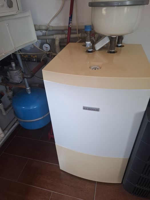 Centrală termică bosch prin condensare
