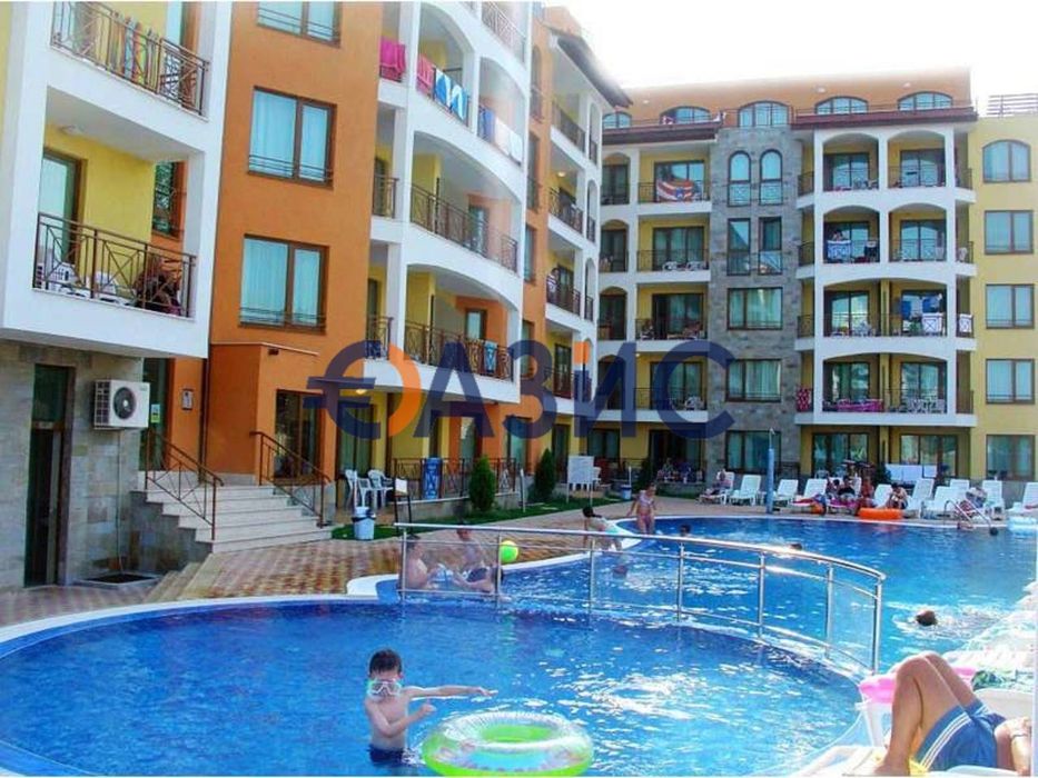 Продава се Двустаен апартамент в к.к. Слънчев бряг - 87 кв.м за 897 €/кв.м - Снимка #10