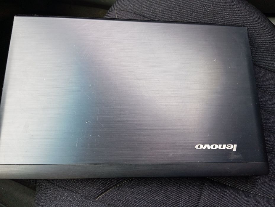 Noutbuk Lenova Sotiladi