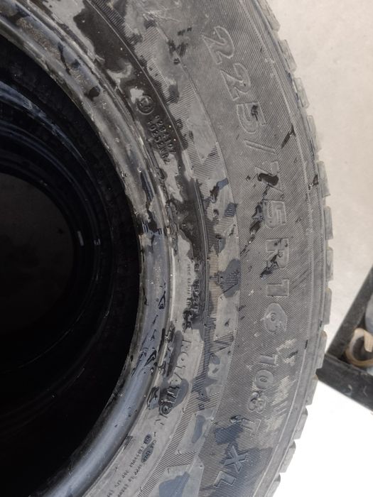 Продам шины 4 шт