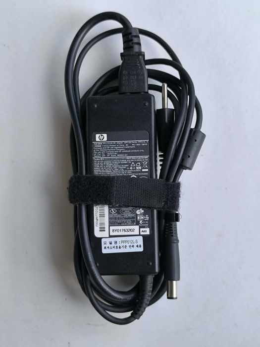 Зарядно за лаптоп HP 90W