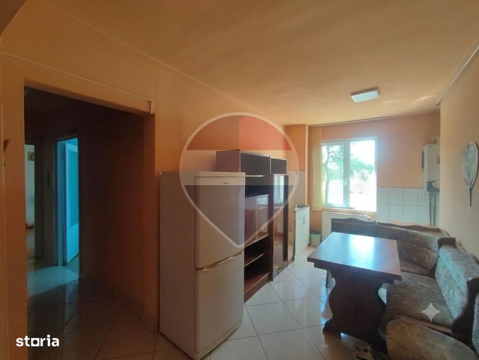 Apartament 3 camere, central, de vânzare, Salonta