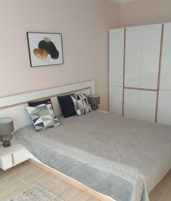 Дава се под наем Двустаен апартамент в Пловдив, Център - 76 кв.м за 572 € - Снимка #3