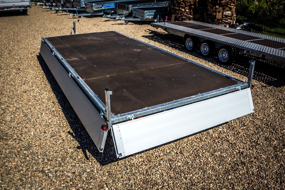 Remorca auto Vezeko 5.2 X 2.2 M