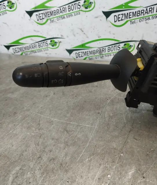 Ansamblu manete 8200012245 Renault Laguna 2004 1.6 MT (110 hp)