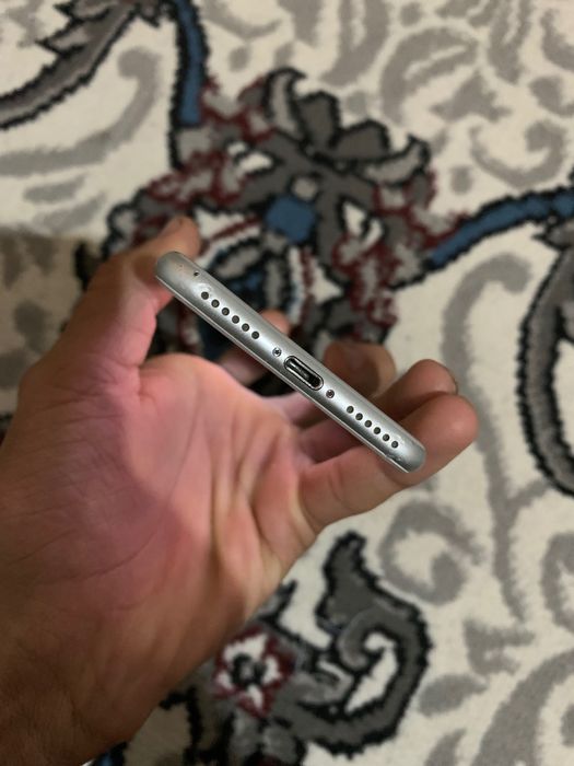 iphone 7 holati yaxwi aybi sensr singan teparogi ozroq emeykaga kelgan