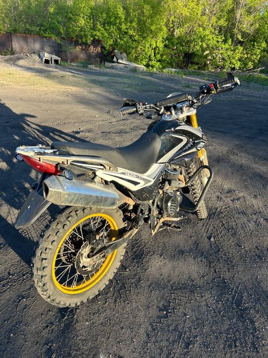 Продам Мотоцикл Эндуро Senke 250cc