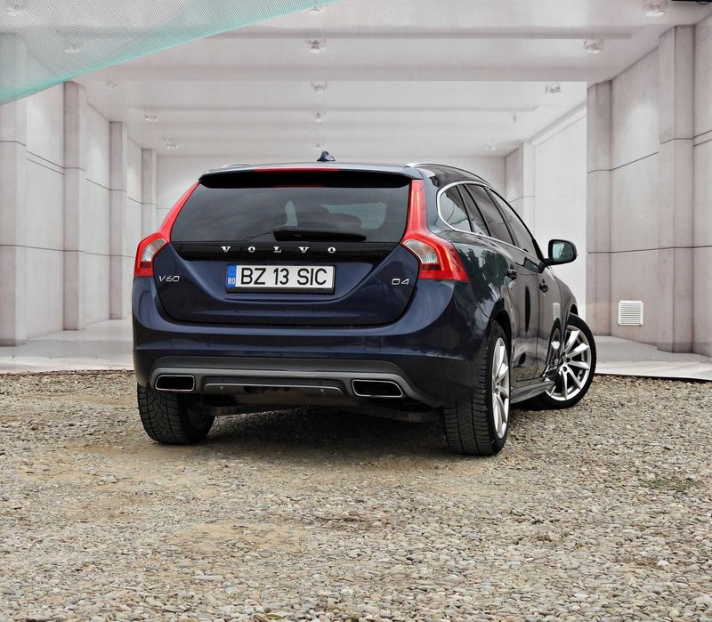 Volvo V60 D4 - 2.0 Diesel - Euro 6 - 181 cp