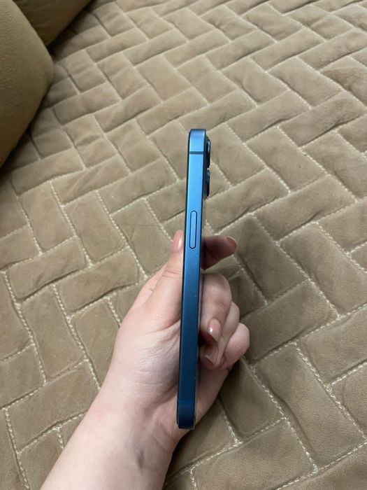 Продам IPhone 13, 128гб