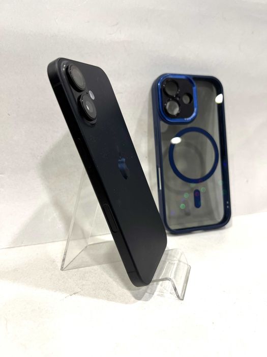 iPhone 16, Black, 128GB, doar 23 cicluri de încărcare, impecabil!